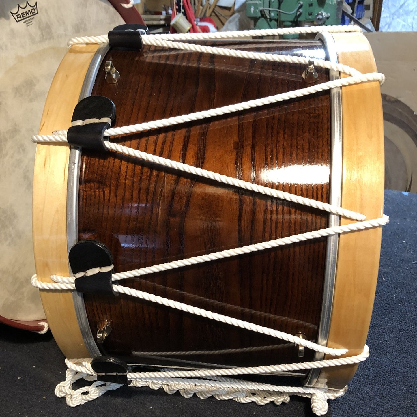 SHOP BASS SPECIAL  13" x 22" solid shell bass drum